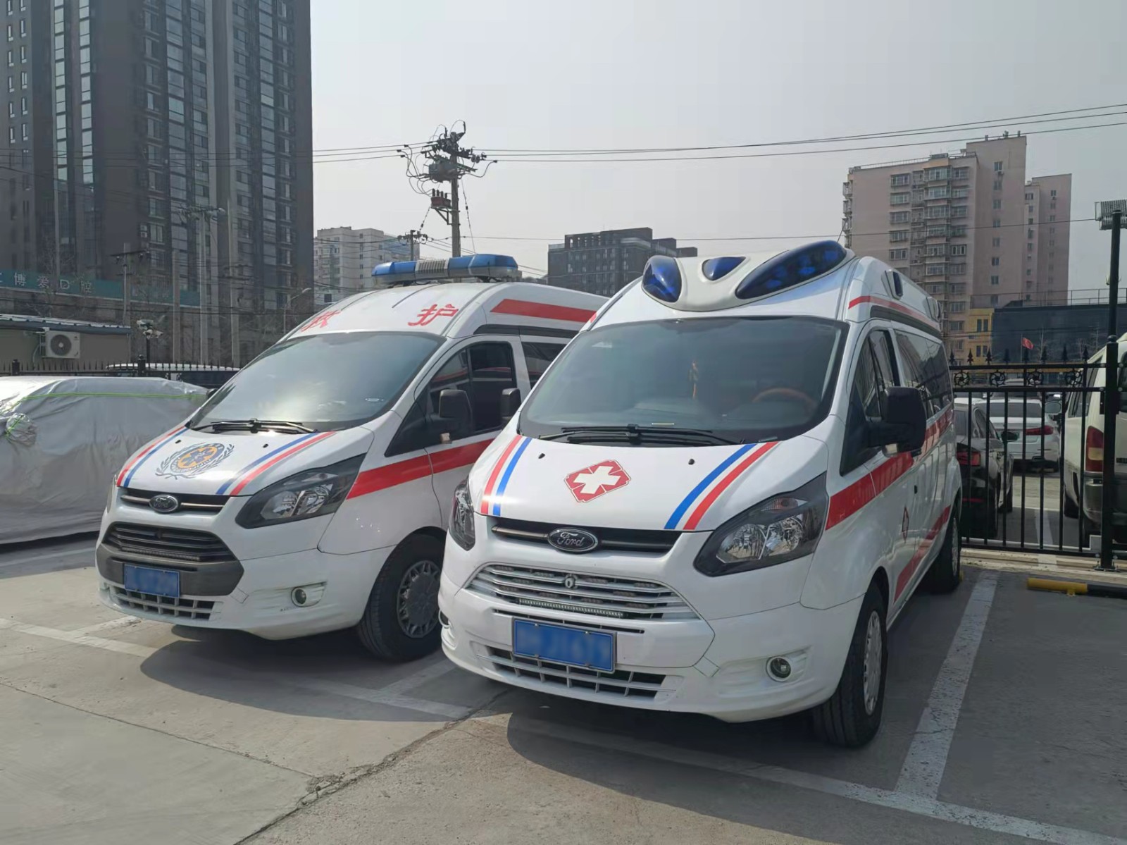 玉龙救护车转院